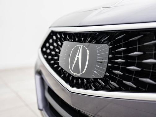 Photo 3 of 99 of 2022 Acura TLX Tech