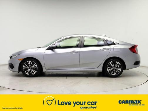 Photo 3 of 27 of 2018 Honda Civic EX-T