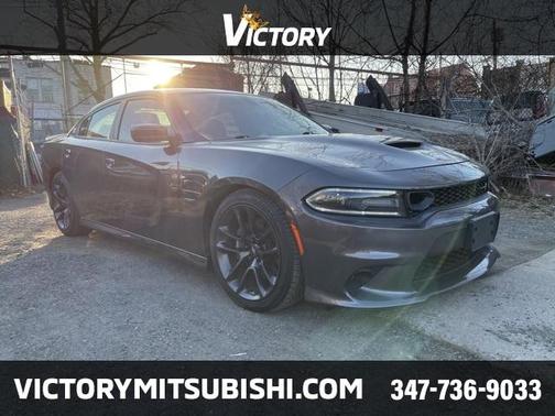 Photo 5 of 60 of 2020 Dodge Charger Scat Pack
