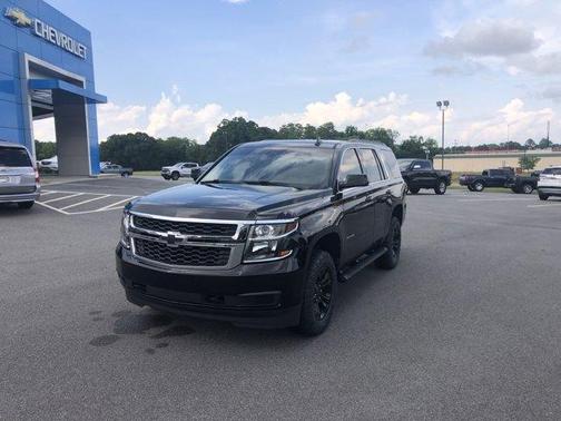 Photo 2 of 35 of 2019 Chevrolet Tahoe LS