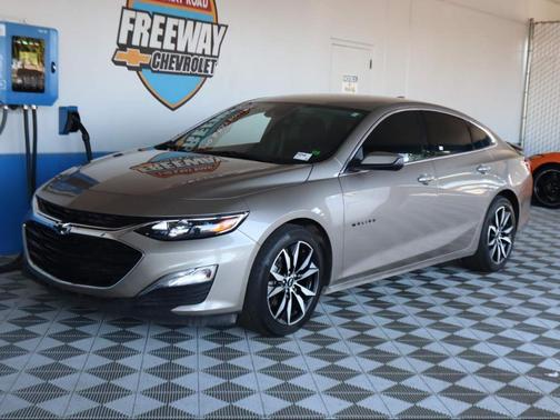 Photo 1 of 14 of 2023 Chevrolet Malibu RS