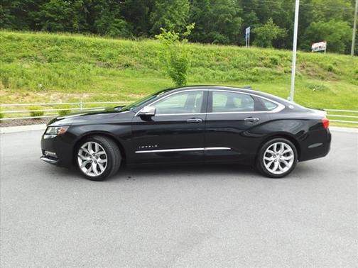 Photo 3 of 22 of 2016 Chevrolet Impala 2LZ