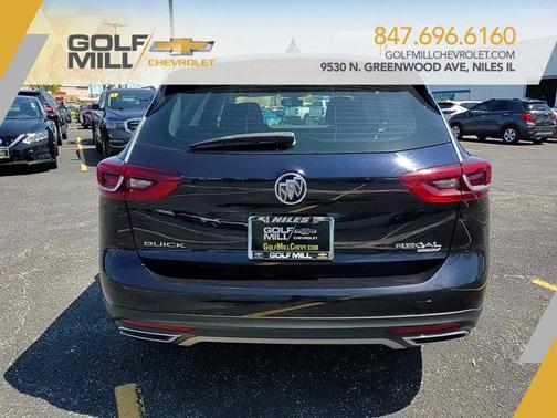 Photo 4 of 19 of 2018 Buick Regal TourX Preferred