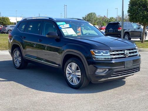 Photo 2 of 58 of 2019 Volkswagen Atlas 3.6L SEL
