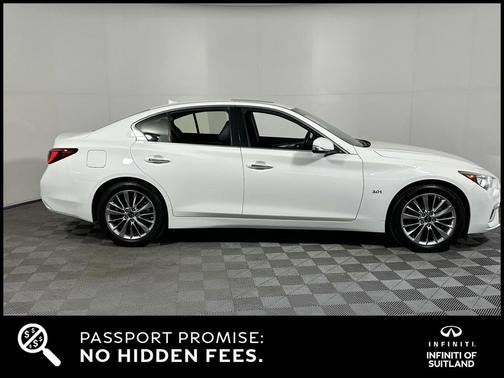 Photo 2 of 25 of 2019 INFINITI Q50 3.0t LUXE