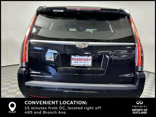 Photo 4 of 28 of 2018 Cadillac Escalade Platinum