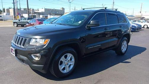 Photo 3 of 20 of 2015 Jeep Grand Cherokee Laredo