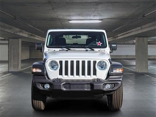 Photo 2 of 27 of 2023 Jeep Wrangler Sport S