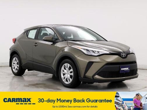 Photo 2 of 30 of 2021 Toyota C-HR LE