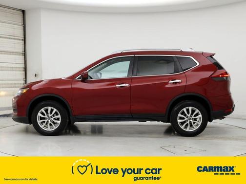 Photo 3 of 25 of 2018 Nissan Rogue SV