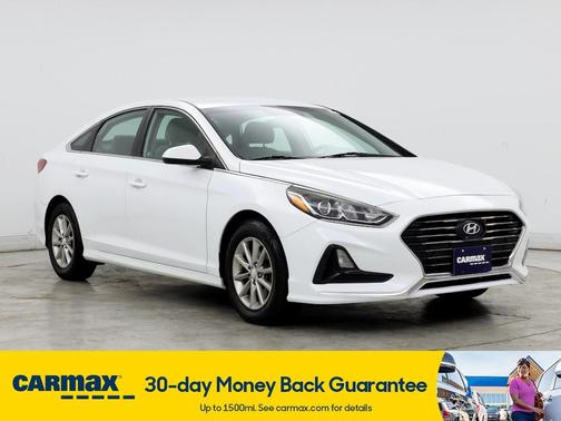Photo 1 of 28 of 2018 Hyundai Sonata SE