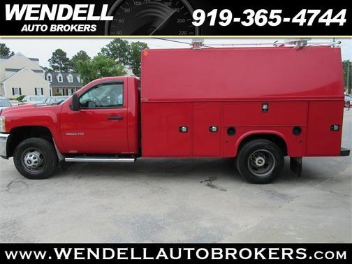 Photo 4 of 26 of 2013 Chevrolet Silverado 3500 Work Truck