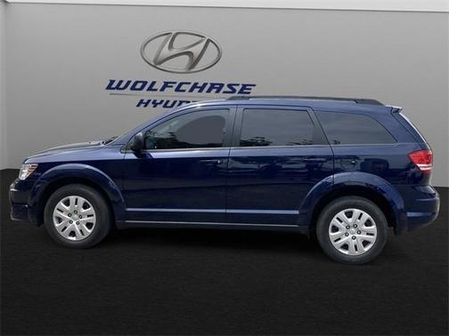 Photo 2 of 14 of 2020 Dodge Journey SE Value