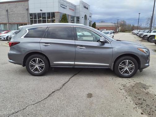 Photo 2 of 29 of 2019 INFINITI QX60 Luxe