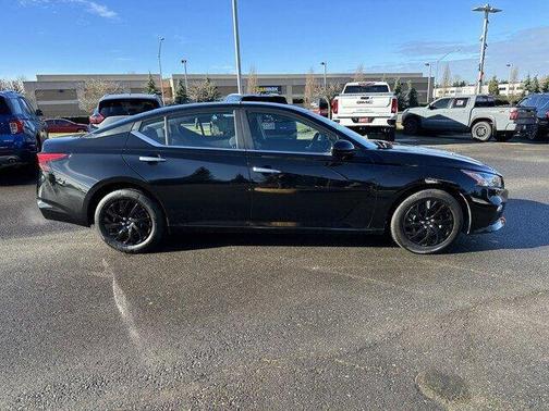 Photo 5 of 27 of 2020 Nissan Altima 2.5 S