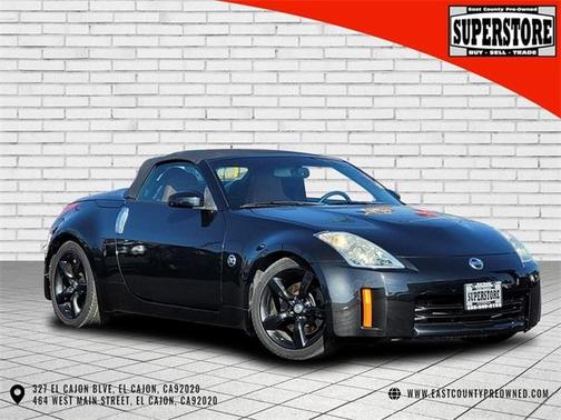 Photo 1 of 32 of 2008 Nissan 350Z Touring