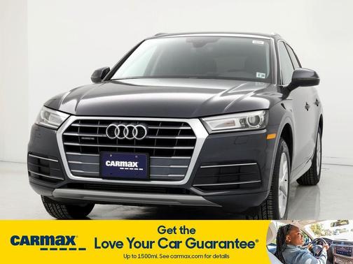 Photo 5 of 28 of 2019 Audi Q5 2.0T Premium