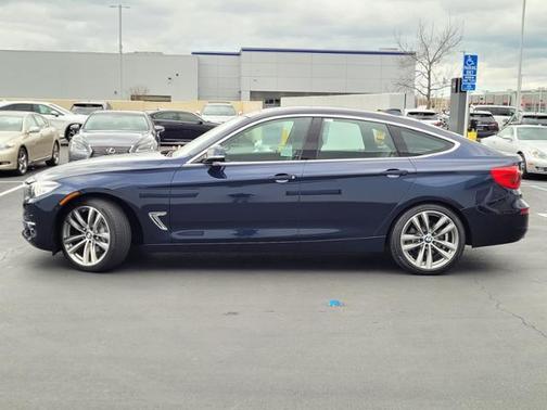 Photo 5 of 48 of 2017 BMW 340 Gran Turismo i xDrive