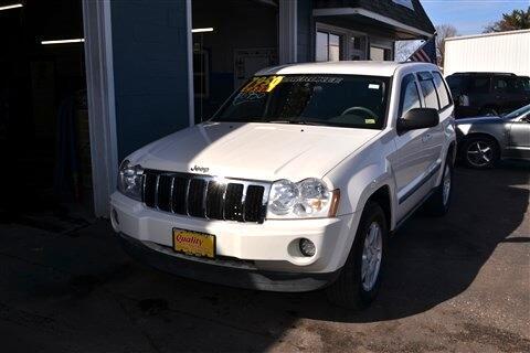 Photo 4 of 16 of 2007 Jeep Grand Cherokee Laredo