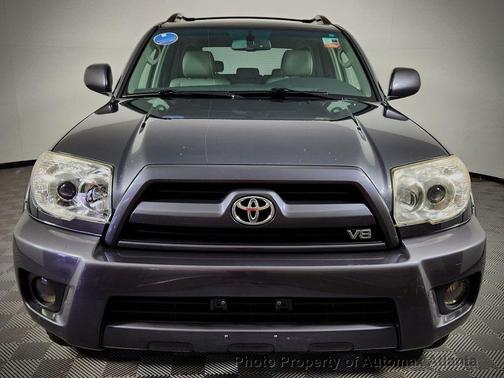 Photo 5 of 42 of 2007 Toyota 4Runner Limited