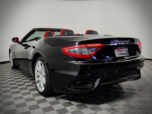 Photo 4 of 62 of 2019 Maserati GranTurismo Sport