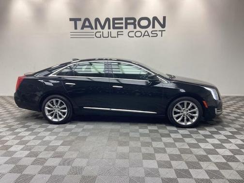 Photo 4 of 15 of 2017 Cadillac XTS Luxury