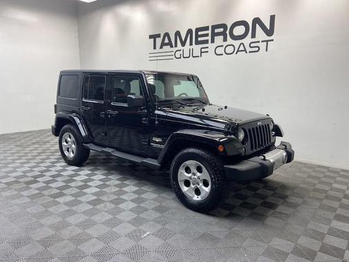 Photo 1 of 13 of 2015 Jeep Wrangler Unlimited Sahara