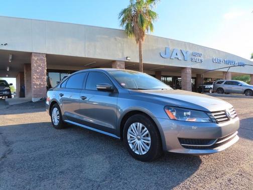 Photo 1 of 20 of 2015 Volkswagen Passat 1.8T Auto Wolfsburg Ed PZEV