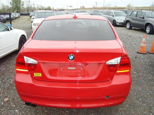 Photo 4 of 14 of 2006 BMW 325 xi