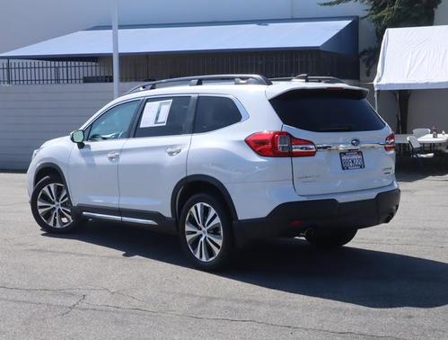 Photo 5 of 39 of 2020 Subaru Ascent Limited 7-Passenger