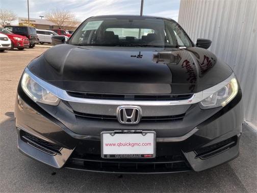 Photo 2 of 27 of 2017 Honda Civic EX