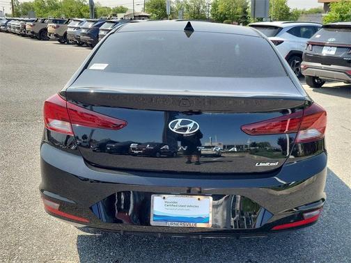 Photo 5 of 39 of 2019 Hyundai Elantra Limited