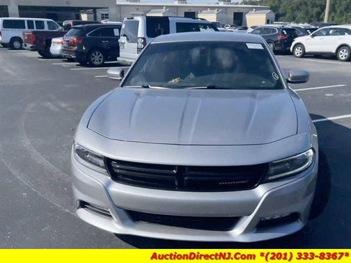 Photo 1 of 13 of 2018 Dodge Charger SXT Plus