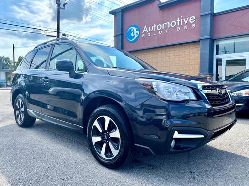 Photo 1 of 37 of 2018 Subaru Forester 2.5i Limited