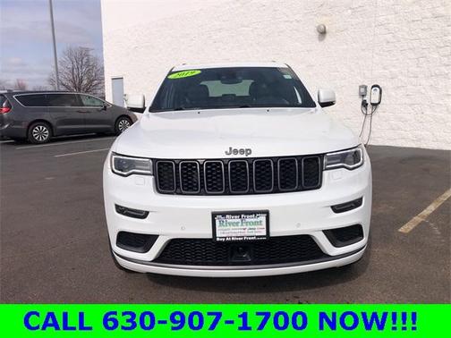 Photo 2 of 31 of 2019 Jeep Grand Cherokee Altitude