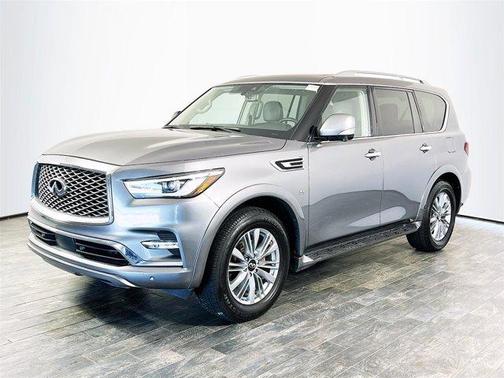 Photo 2 of 36 of 2020 INFINITI QX80 Luxe