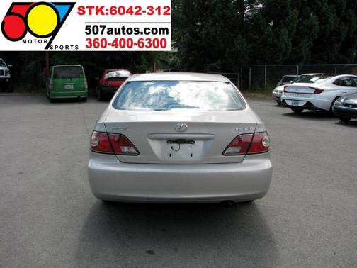 Photo 5 of 38 of 2003 Lexus ES 300 Base (A5)