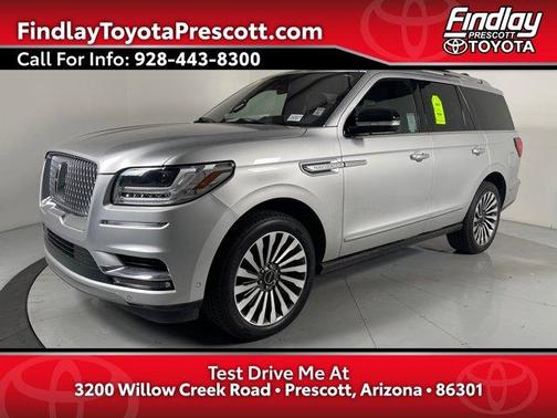 Photo 1 of 36 of 2018 Lincoln Navigator Reserve
