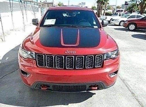 Photo 2 of 19 of 2020 Jeep Grand Cherokee Trailhawk