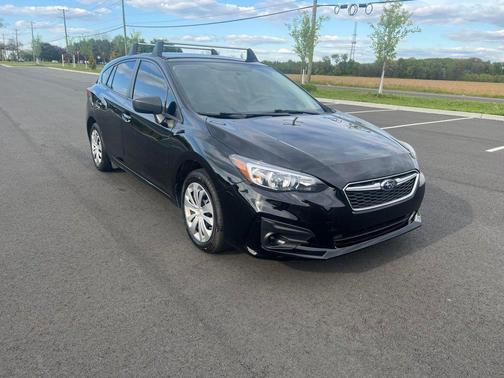 Photo 2 of 17 of 2019 Subaru Impreza 2.0i
