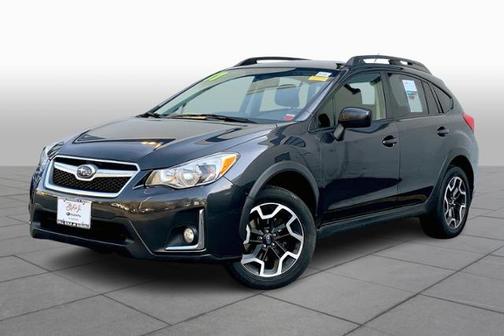 Photo 1 of 32 of 2017 Subaru Crosstrek 2.0i Premium