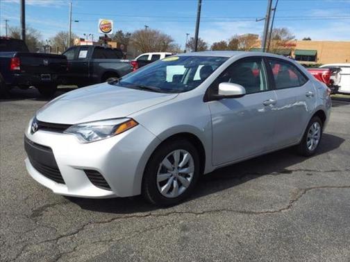 Photo 3 of 25 of 2014 Toyota Corolla L