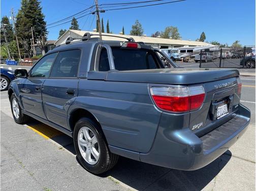 Photo 5 of 30 of 2006 Subaru Baja Sport