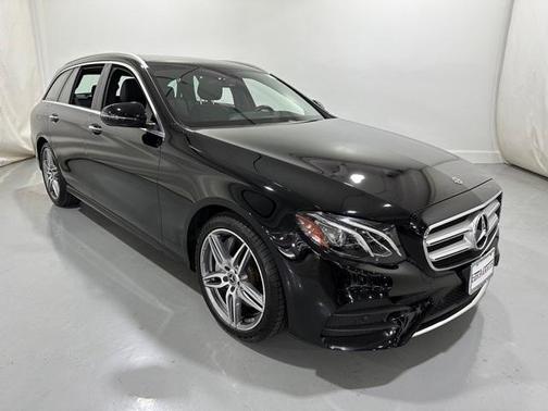 Photo 1 of 31 of 2020 Mercedes-Benz E-Class E 450 4MATIC