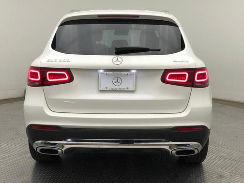 Photo 5 of 18 of 2022 Mercedes-Benz GLC 300 Base 4MATIC