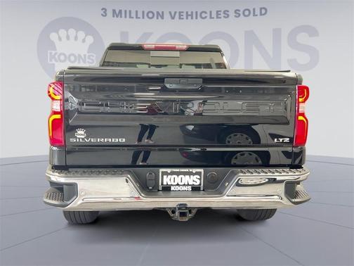 Photo 4 of 26 of 2019 Chevrolet Silverado 1500 LTZ