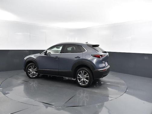 Photo 3 of 40 of 2021 Mazda CX-30 Premium Package
