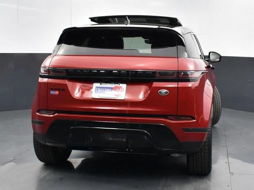 Photo 4 of 39 of 2023 Land Rover Range Rover Evoque SE