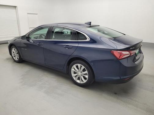 Photo 3 of 33 of 2019 Chevrolet Malibu LT