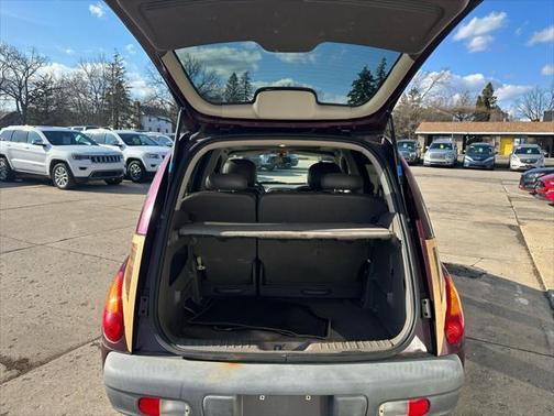 Photo 5 of 22 of 2002 Chrysler PT Cruiser Limited